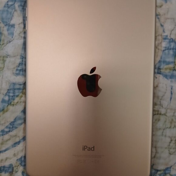 Apple Mini - Picture 2 of 6